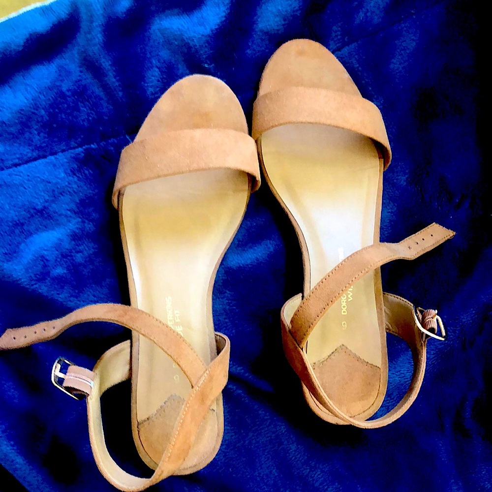 Beautiful pale brown suede sandals.  Barely worn and like new.